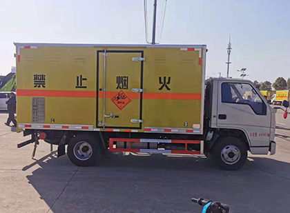 开封爆破器材运输车