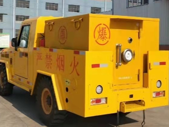 开封凯龙爆破器材运输车：保障爆破任务的安全运行