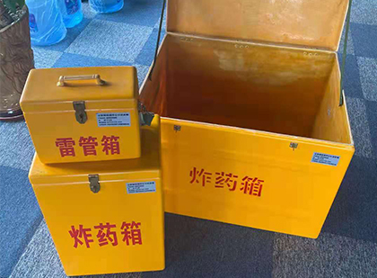 开封玻璃雷管箱生产标准全解析：安全、性能与合规的基石